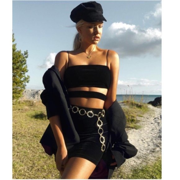 NEW Tiger Mist Candice Black Velvet Cutout Dress - Picture 4 of 13